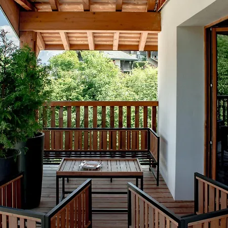 Avec Terrasse Et Vue -